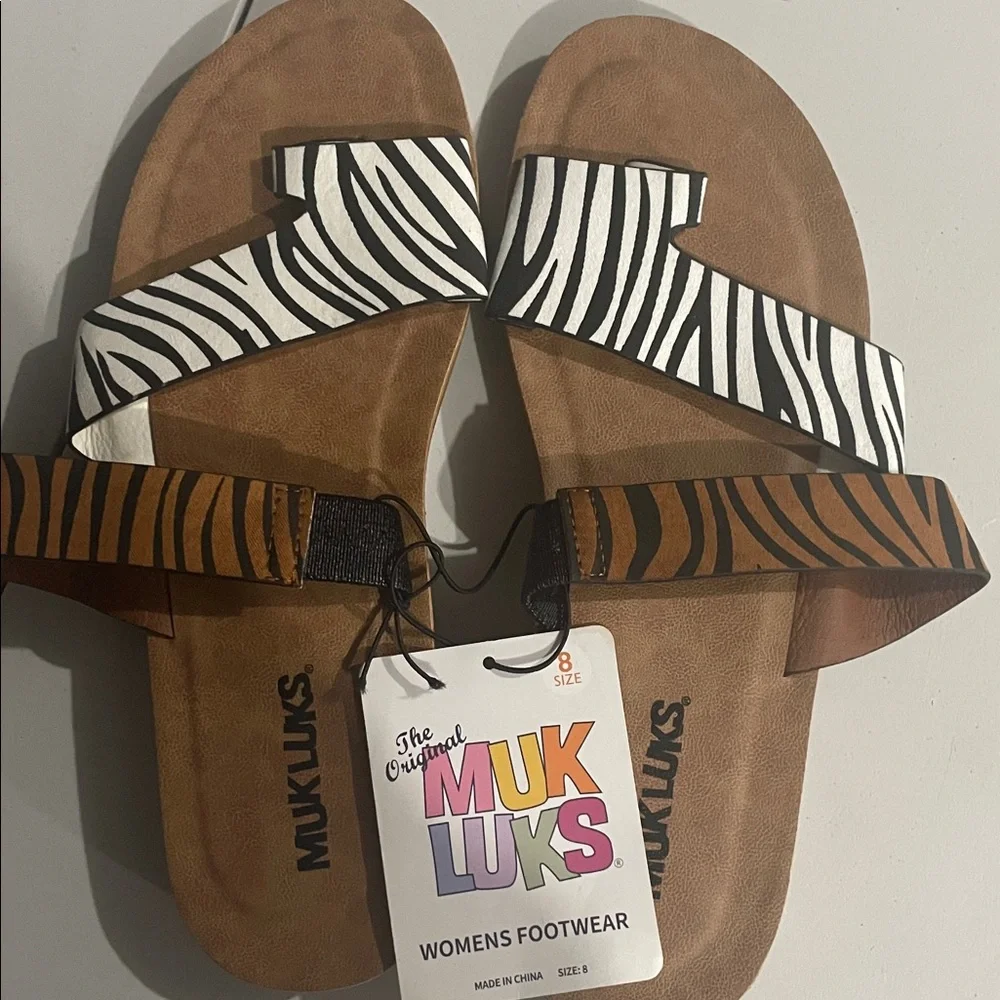Muk Luks Brown and White Animal Print Sandals - Picture 1 of 1
